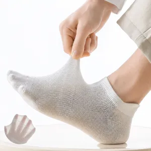 Men summer breathable mesh short socks low cut ankle casual solid white socks new