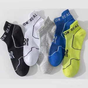 Men summer athletic short socks breathable cotton ankle socks with letter print 5 pairs pack