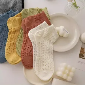 Summer women hollow mesh short socks, breathable sweet lace ankle socks, ins style.