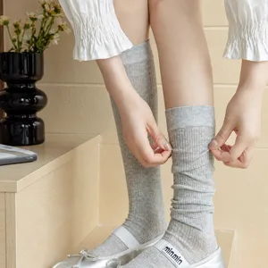 Grey ribbed knee high socks for women, trendy Japanese style stacking socks for daily outfit.