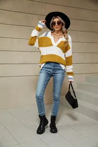 Vista detallada de jersey de punto a rayas casual para mujer con cuello polo, mangas.