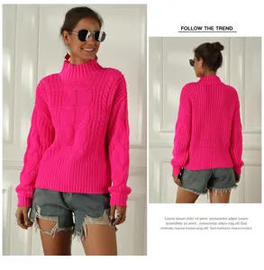 Neonrosa Zopfstrick Pullover Detail, hoher Kragen und lange Ärmel Textur Aufnahme.