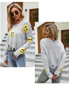 Donna maglione lavorato a maglia strappato largo manica lunga viso sorridente grigio autunno