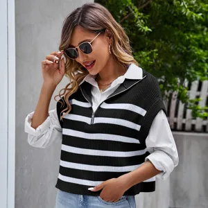 Chaleco de punto a rayas negro y blanco con cremallera para mujer vista principal elegante