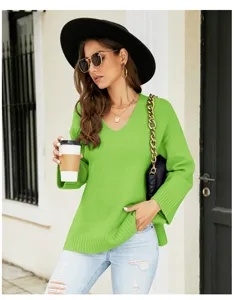 Casual green long sleeve V-neck knit sweater for women, stylish and loose fit daily wear top.