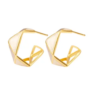 Pendientes de plata 925 con esmalte en forma de C irregular para mujer, diseño geométrico elegante.