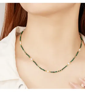 Close-up detail of the elegant green malachite pearl beaded necklace, perfect for daily wear.