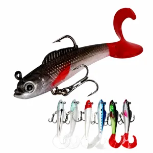 Detailansicht des 9cm T-Schwanz Weichfisch Angelköders mit Bleikopf und scharfen Haken.