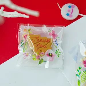 Frühlingsfrische Blumen transparente selbstklebende Geschenktüte Detailansicht Vitrine
