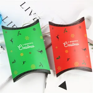 Dettagli della confezione regalo della scatola del cuscino di Natale con scatole festive.