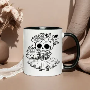 Tazza da caffè in ceramica teschio di zucchero gotico Catrina con arte popolare messicana.