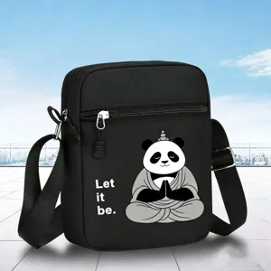 Vue détaillée d'un mini sac bandoulière noir avec motif panda méditatif et sangle réglable.