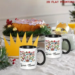 Tasse en céramique de Noël personnalisée avec nom et joli design de bonhomme de neige.