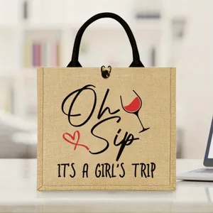Sac cabas en jute chic avec impression verre de vin voyage entre filles, solide et tendance.