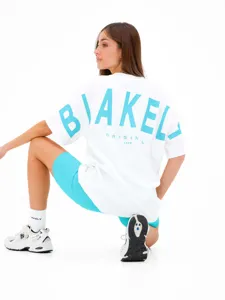 T-shirt oversize a maniche corte con elegante stampa di lettere sul retro per uso quotidiano.