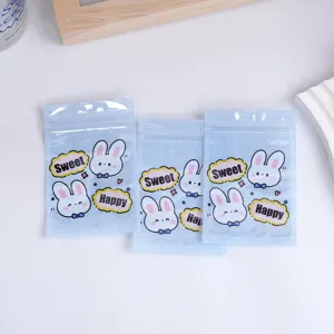 Sacchetti di stoccaggio con zip a coniglietto carino per caramelle e snack dolci.
