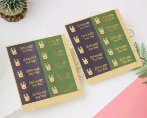 Quadratische goldene Rentier Weihnachtsaufkleber für Geschenk und Lebensmittelverpackung.