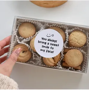 Autocollants Décoratifs Boîte Cadeau Visage Souriant Minimaliste Étiquettes Emballage Auto-adhésives pour Biscuit Chocolat Ornement