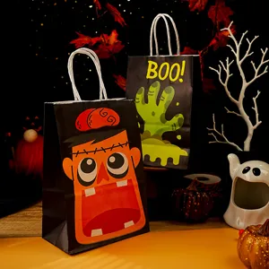 Χάρτινη τσάντα δώρου Halloween με αστεία τέρατα, ιδανική για παιδικές καραμέλες και πάρτι.