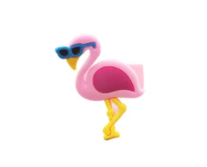 Leuke roze flamingo cartoon ring van zacht PVC rubber, perfect voor kinderen en cadeaus.
