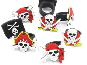 Children's pirate silicone rings set, fun PVC skull party favor toys for kids.