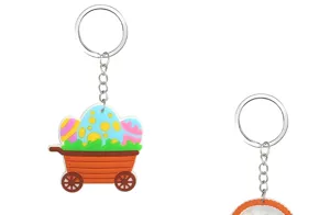 Oster-Eierwagen Schlüsselanhänger Detailansicht, süßer Anhänger für Party-Schlüsselringe.