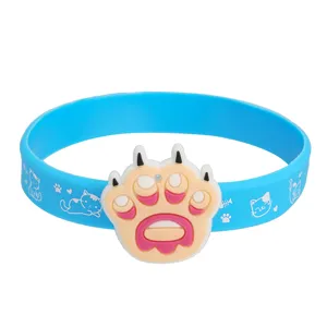 Niedliches blaues Silikonarmband mit 3D Cartoon Katzenpfote Design für Kinder Geschenke