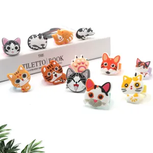 Leuke cartoon kat ringen set, zachte PVC kinder vingervingers, kleurrijke dieren sieraden.