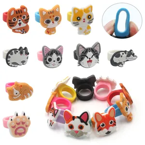 Leuke tekenfilm kat PVC zacht rubber ringen kind speelgoed dier sieraden cadeau hoofdfoto