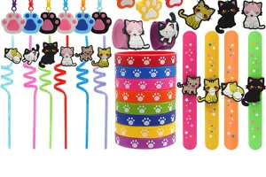 Süße Katzen Cartoon PVC weichgummi Schlüsselanhänger Schnapparmband Strohhalm Set für Kinder