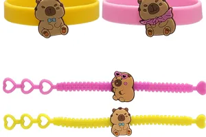 Süße Capybara Silikonarmbänder, bunte Cartoon PVC Armband Accessoires für Kinder und Kids.