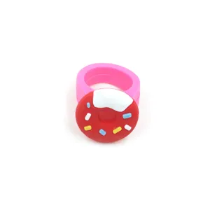 Kinder Cartoon Donut Ring süßer PVC Weichgummi Dessert Fingerring Spielzeug Geschenk