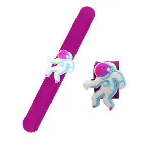 Mignon jouet de bracelet slap d'astronaute de l'espace pour enfants, bracelet en silicone.