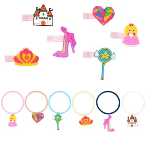Set van kinderhaarclips en armbanden van zacht PVC-rubber, schattige prinsessenfeestcadeautjes.