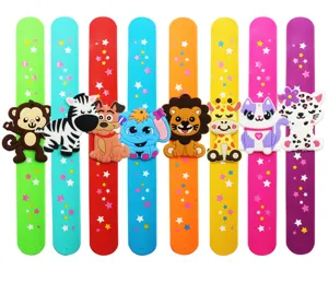 Braccialetti schiaffo animali dei cartoni animati carini per bambini, bracciali in silicone.