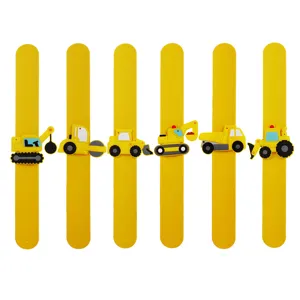 Bracciale a Scatto Cartone Animato Veicolo da Cantiere Giallo Silicone Braccialetto da Polso per Bambini Festa Giocattoli Gioielli Regalo