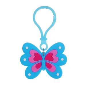 Porte-clés papillon bleu avec motif de cœur rose, accessoire souple en PVC pour sac mignon