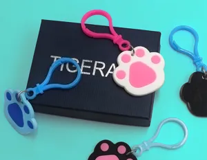 Cute paw print keychains set, colorful puppy and kitty key chains for daily use.