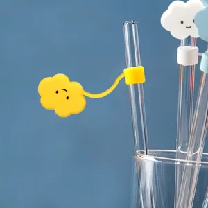 Niedliche lächelnde Wolke Silikon Strohhalmabdeckungen mit klaren Glasstrohhalmen Zubehör