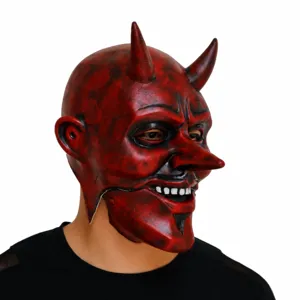 Halloween rode duivel masker met lange neus en hoorns, eng demon cosplay feest rekwisiet.