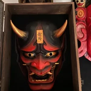 Japanese Hannya Demon Mask Halloween Cosplay Prop Resin Oni Mask with Vintage Wooden Box