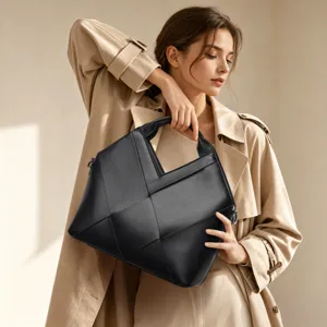 Women Large Capacity Tote Bag Black Leather Geometric Woven Handbag Fashion Commuting Bag