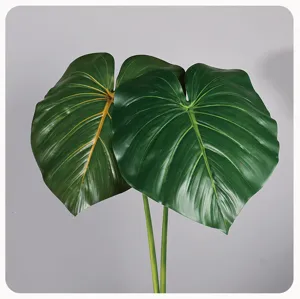 Kunstmatig monstera philodendron blad groen plant voor thuisdecoratie detailweergave