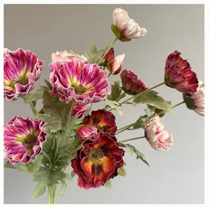 Vue détaillée du bouquet de fleurs de coquelicot artificiel EVA, décoration florale.
