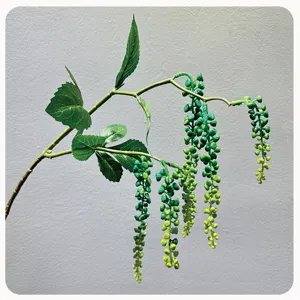 Pianta artificiale di vite di bacche sospese decorazione floreale verde per interni casa