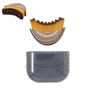 Ergonomic contour face brush with curved bristle design and protective case for smooth makeup.