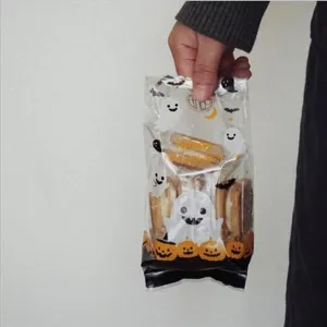 Sacchetti di imballaggio in plastica trasparente di Halloween per biscotti, caramelle e snack.