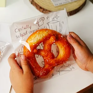 Vista detallada de la bolsa de embalaje transparente autoadhesiva para galletas con diseño.