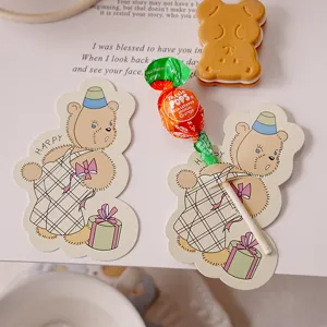 Lindas tarjetas de papel de piruleta de oso de dibujos animados para fiestas infantiles