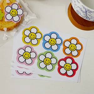 Adhesifs mignons de fleurs de sourire style ins decoratifs pour emballage artisanat